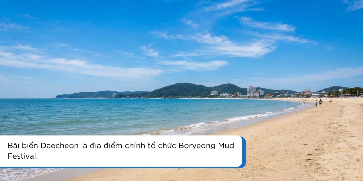 Bãi biển Daecheon tại thành phố Boryeong, Hàn Quốc