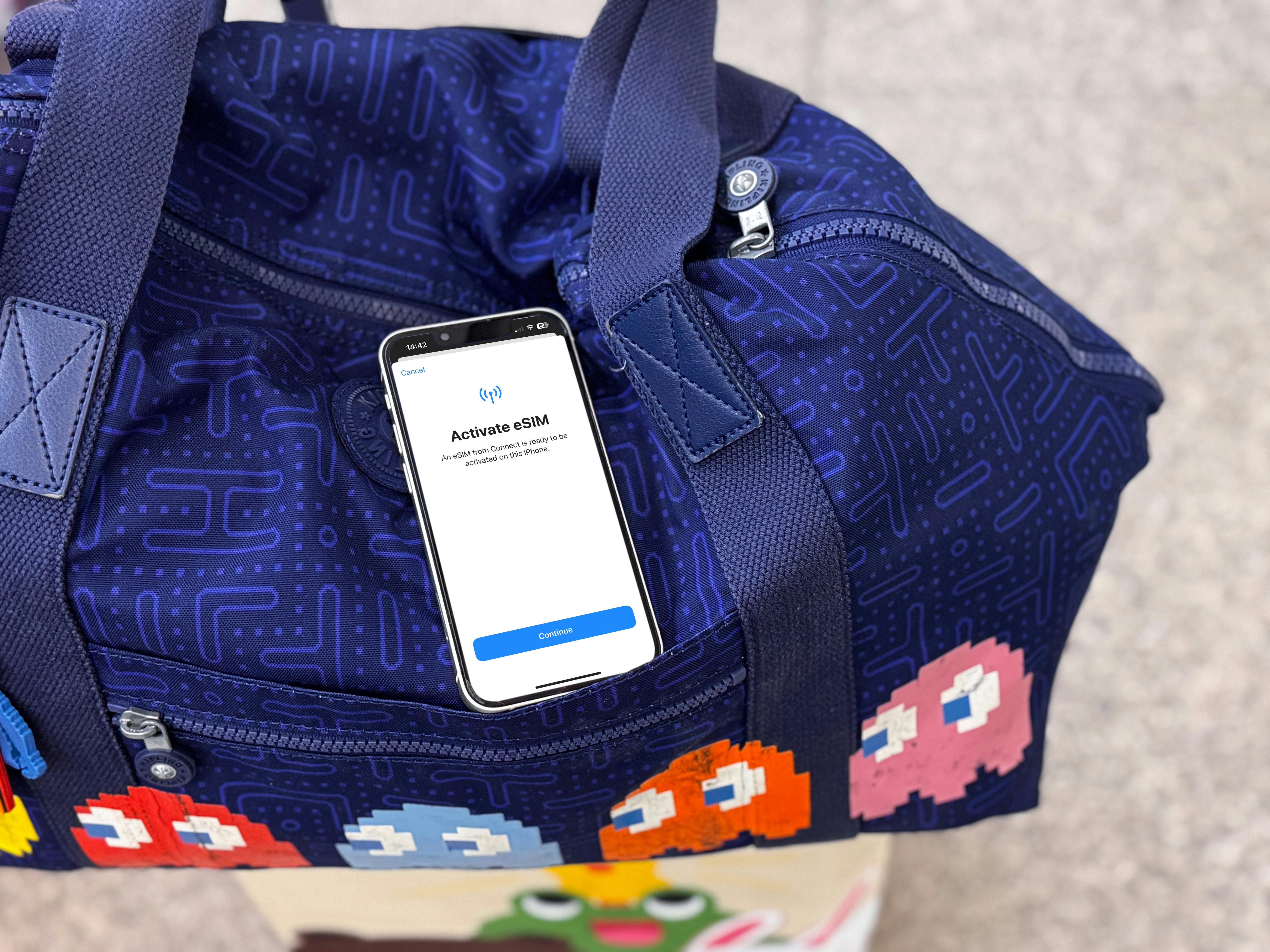 Internet and mobile connectivity for long stays in Vietnam