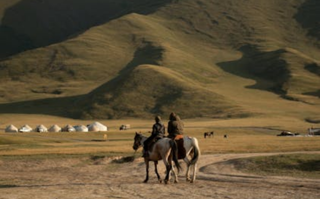 horseback riding kyrgyzstan for beginners