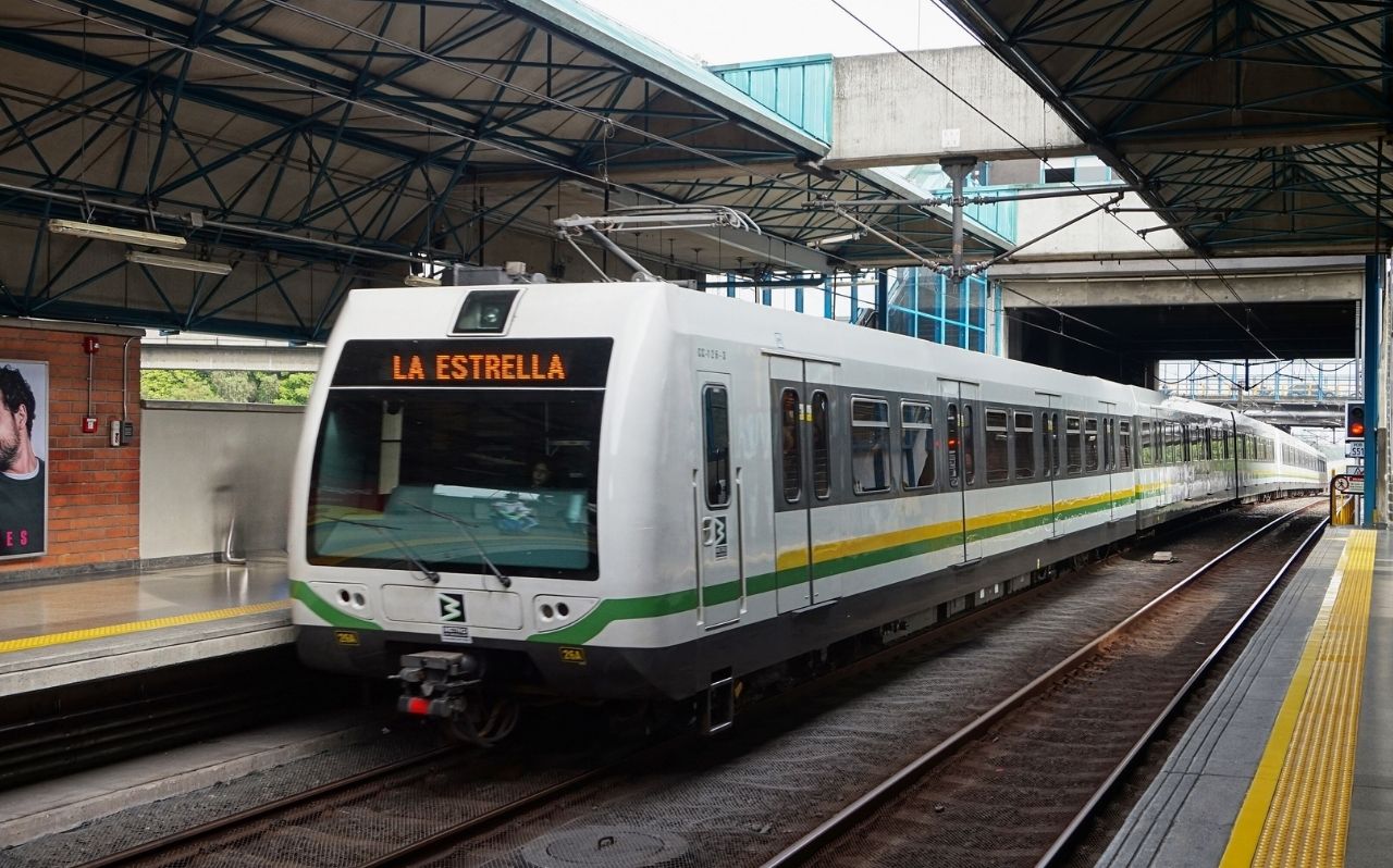 Medellín MetroCable traveling above hillside neighborhoods