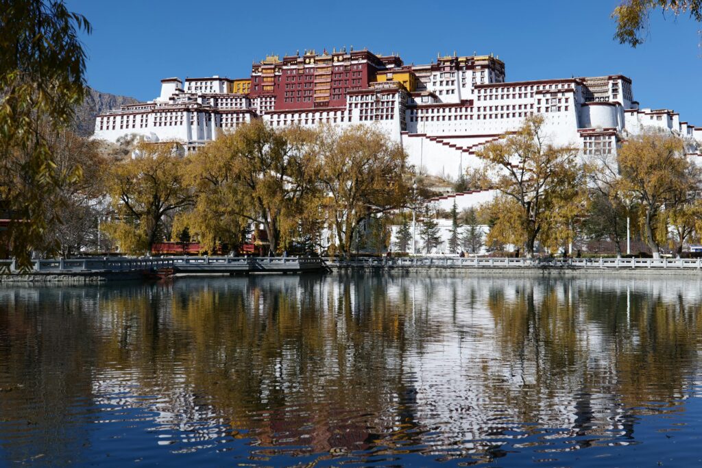 Biểu tượng du lịch Tân Cương - potala palace